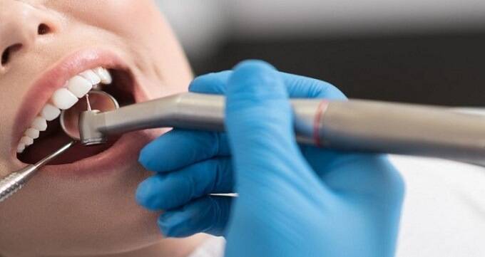 تفاوت دندانپزشک عمومی و جراح دندانپزشک