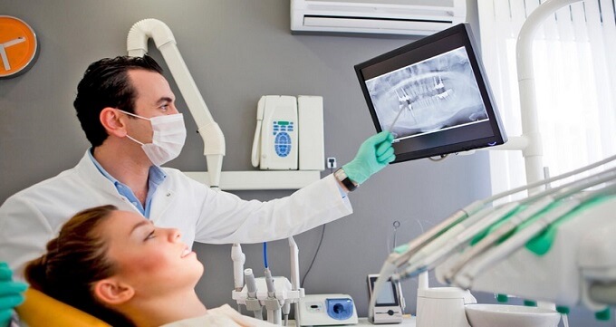 دندانپزشک درمان ریشه یا اندودنتیست کیست؟