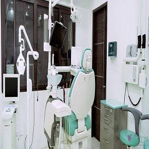 کلینیک دندانپزشکی فردوسی