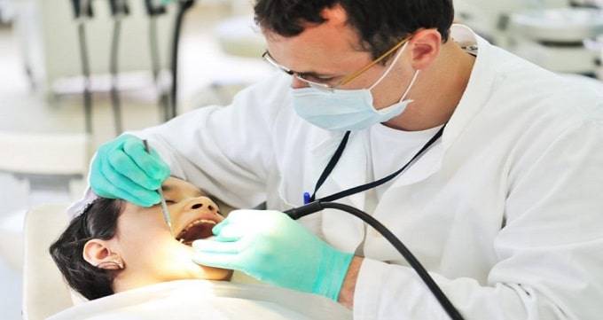خدمات بهترین جراح دندانپزشک در اصفهان