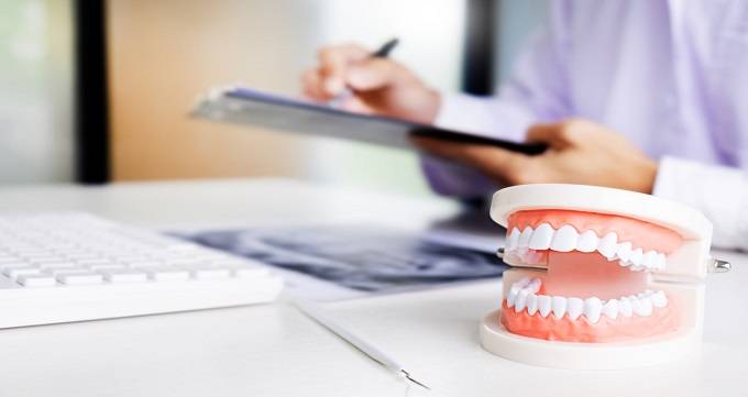 دندان مصنوعی چیست؟