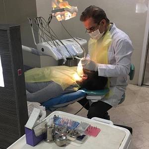 کلینیک دندانپزشکی عاج