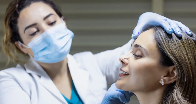 چرا دندانپزشکی بعد از عمل بینی ضرر دارد؟