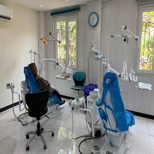 کلینیک دندانپزشکی درتیس
