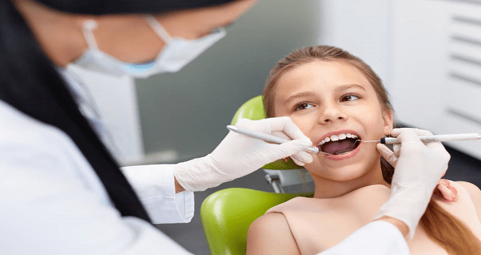 وظایف دندانپزشک کودکان چیست؟